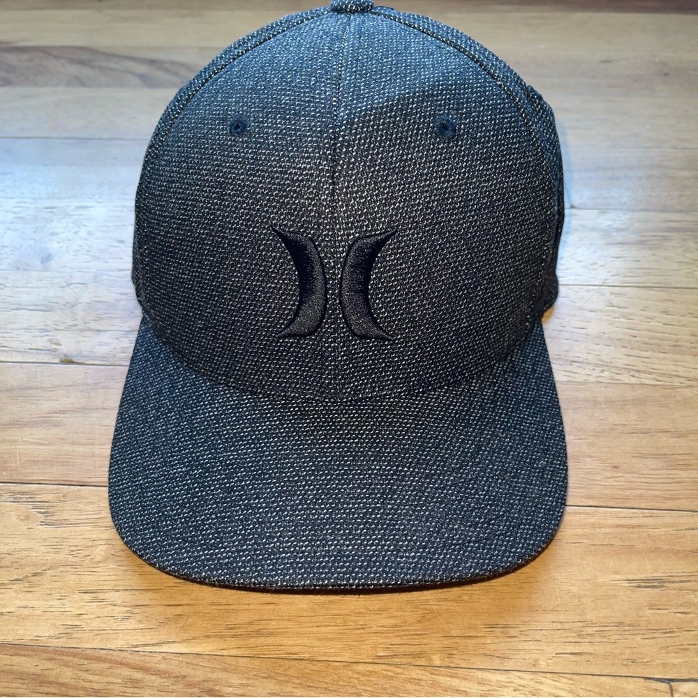 Hurley Black Textured Cap